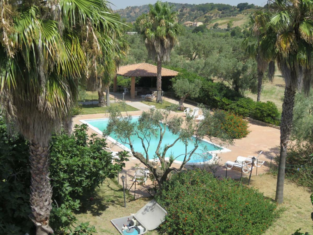 Oasi Del Governatore Apartment Squillace Luaran gambar