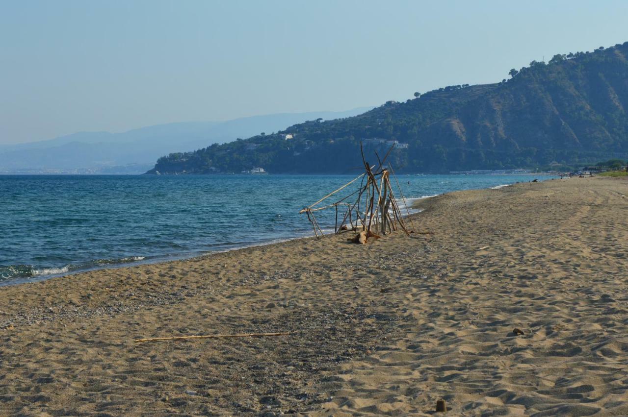Oasi Del Governatore Apartment Squillace Luaran gambar